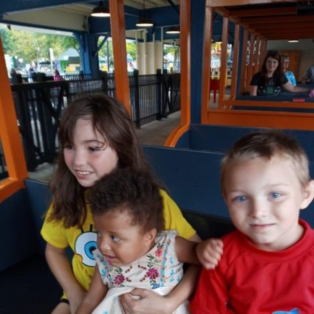 Meet your Posher, Cassandra